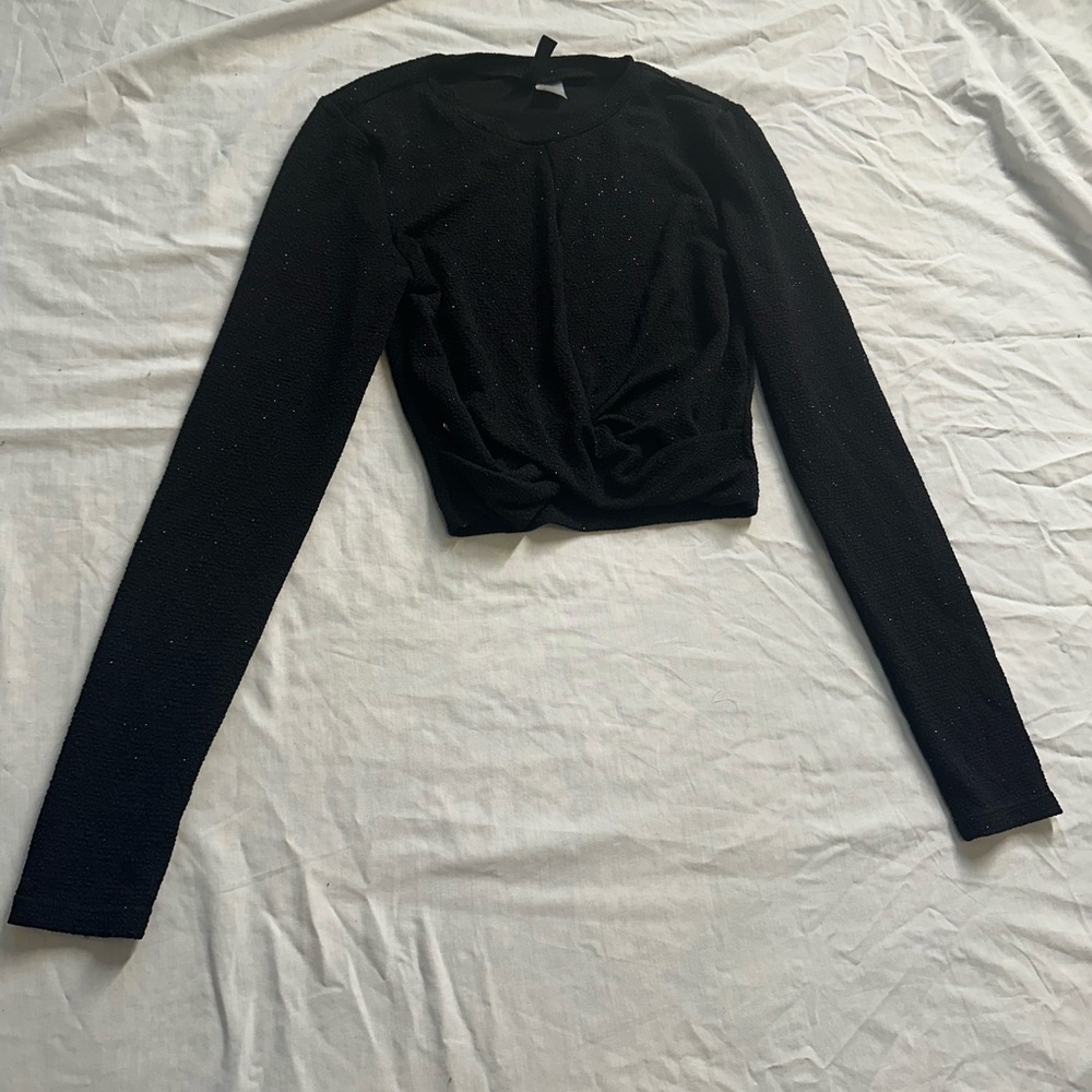 H&M Black Long Sleeve Crop Top